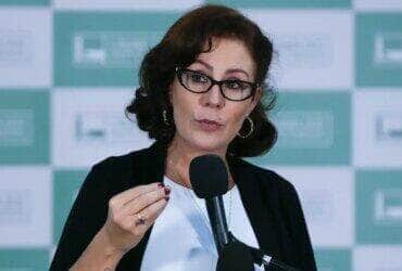 Brasília (DF) 23/04/2024  Deputada Carla Zambelli durante coletiva na Câmara dos Deputados. Foto Lula Marques/ Agência Brasil