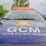 Suspeito foi localizado pela Guarda Civil Municipal após denúncia; ele já havia sido preso por tráfico e roubo em Cuiabá e estava sem tornozeleira eletrônica