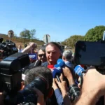 Brasília (DF), 18/07 /2025 - Bolsonaro fala a imprensa após colocar tornozeleira na Secretaria de Administração Penitenciária do Distrito Federal. Foto Antônio Cruz / Agência Brasil