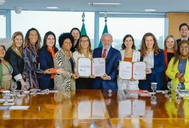 Brasília (DF), 23/07/2025 - Presidente da República, Luiz Inácio Lula da Silva, durante sanção do Projeto de Lei nº 1246, de 2021, que estabelece a obrigatoriedade de reserva mínima de participação de