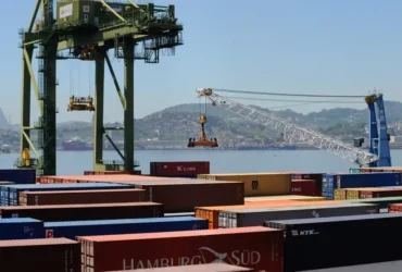 Tarifas vão impactar exportações brasileiras e pressionar setores