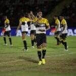 Lance de Botafogo-SP x Criciúma. Imagem: Celso da Luz/CEC