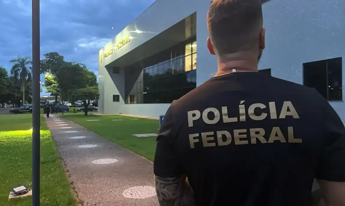 Polícia desarticula organização especializada em contrabando