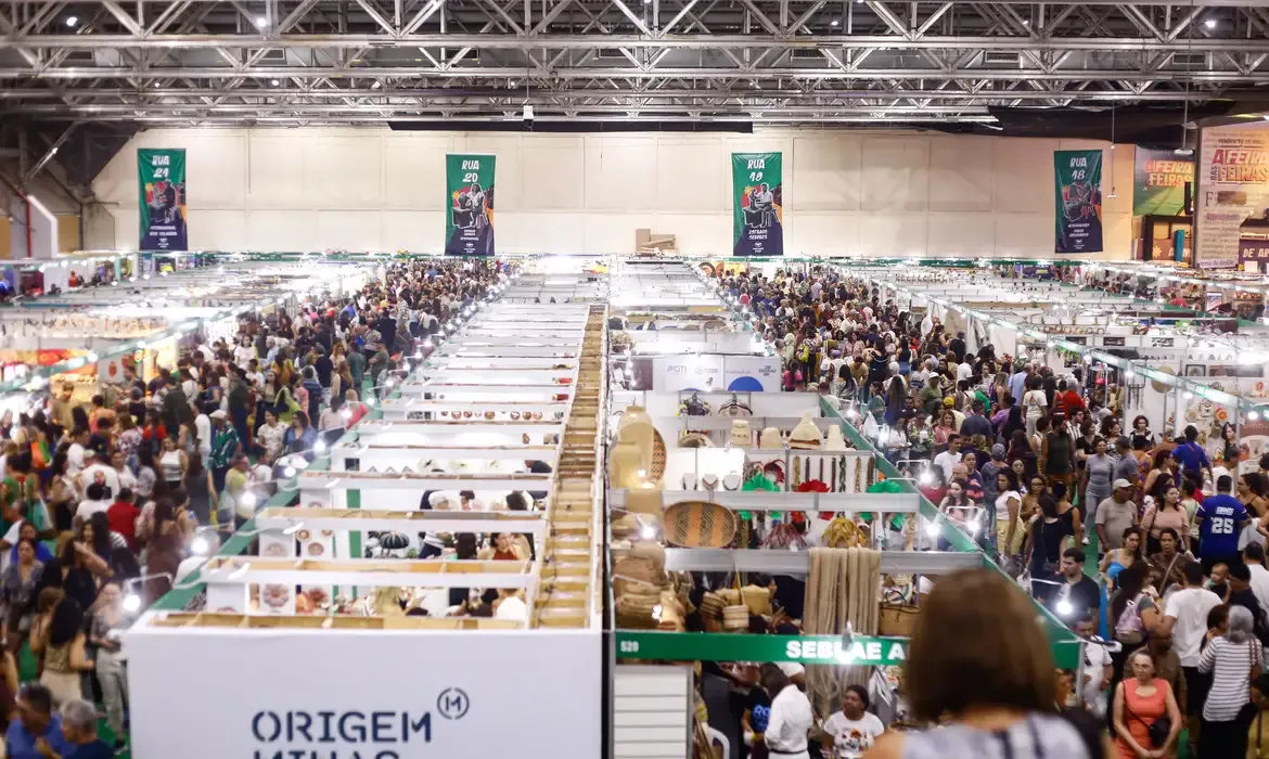 Fenearte celebra cultura indígena e movimenta milhões em Olinda