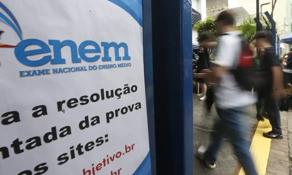 Inscrições do Fies encerram nesta sexta-feira com 44 mil vagas disponíveis