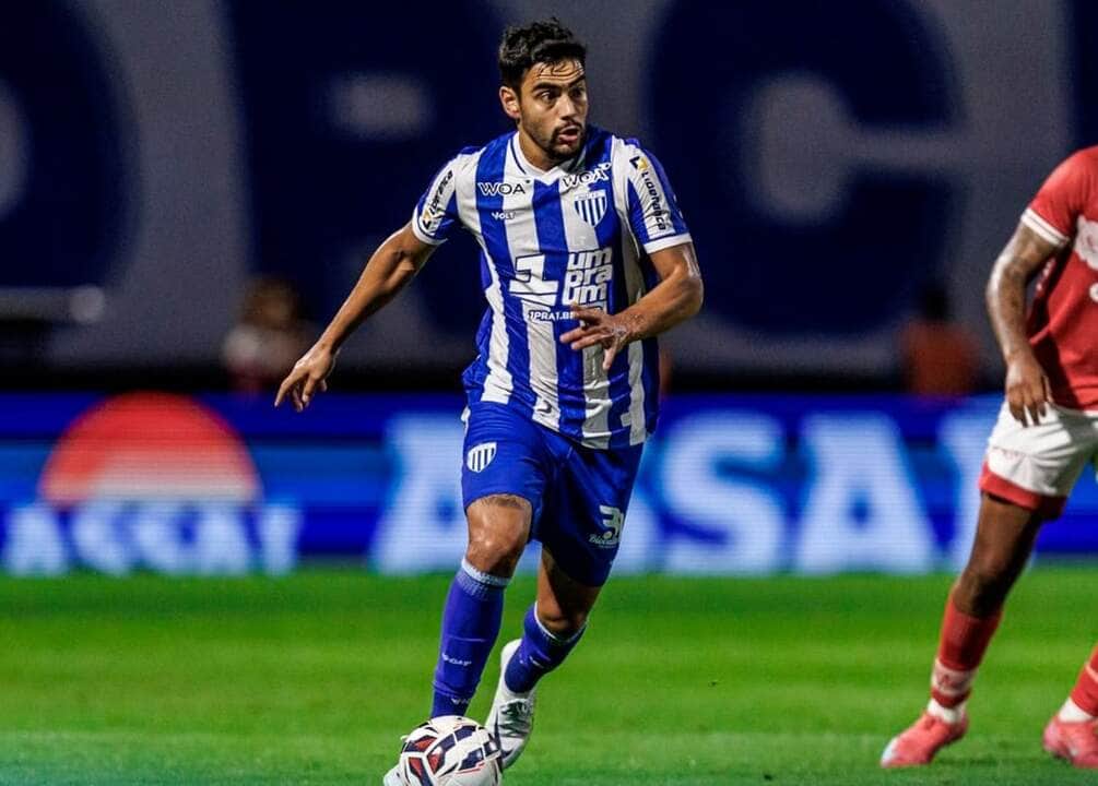 Avaí x Vila Nova: Onde assistir, escalações e tudo sobre o duelo pela Série B neste sábado (19). Imagem: Divulgação Avaí