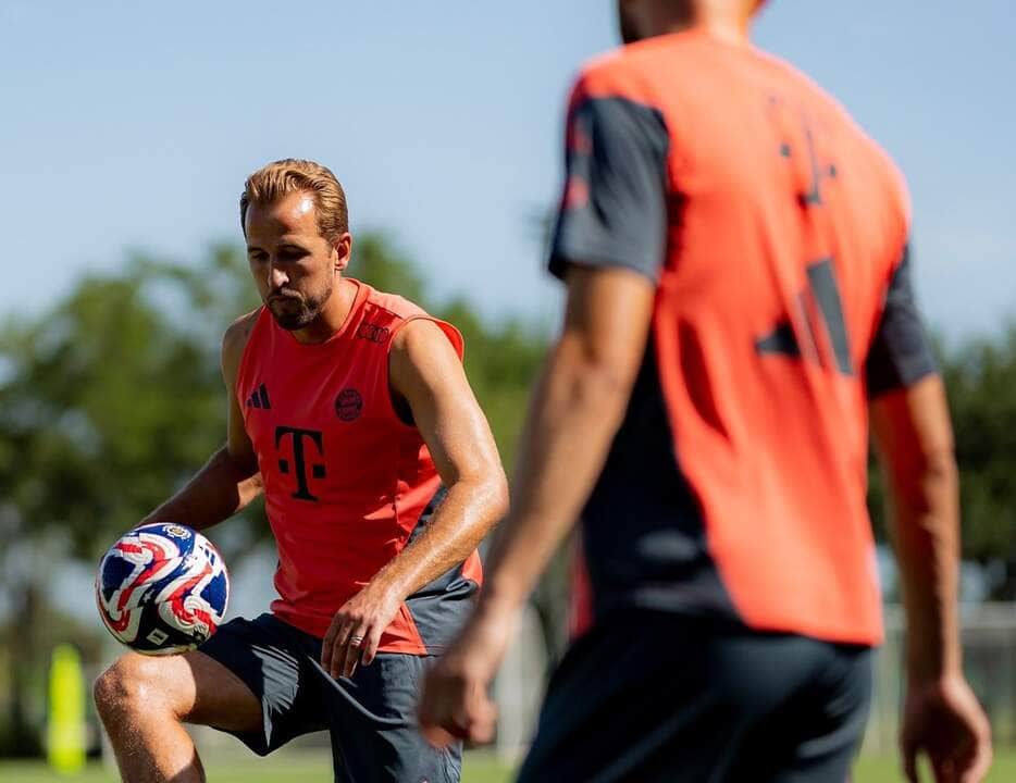 PSG x Bayern de Munique: Onde assistir e escalações para o duelo épico na Copa do Mundo de Clubes. Imagem: Divulgação Bayern Munique