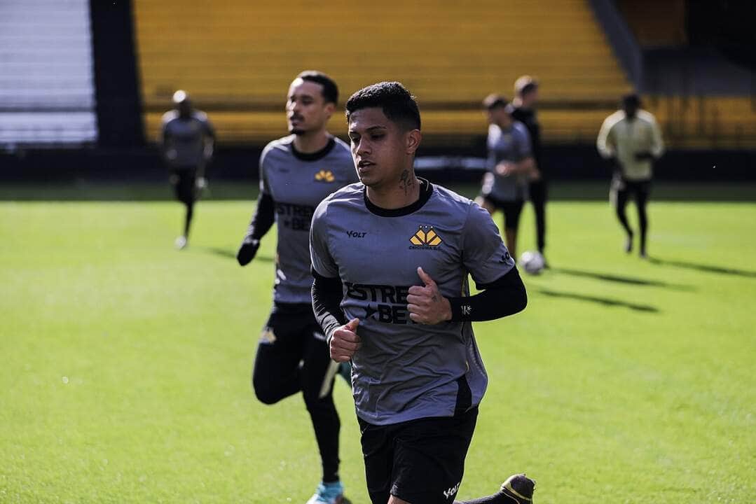 Goiás x Criciúma: tudo sobre o duelo da 15ª rodada da Série B. Imagem: Celso da Luz/Criciúma