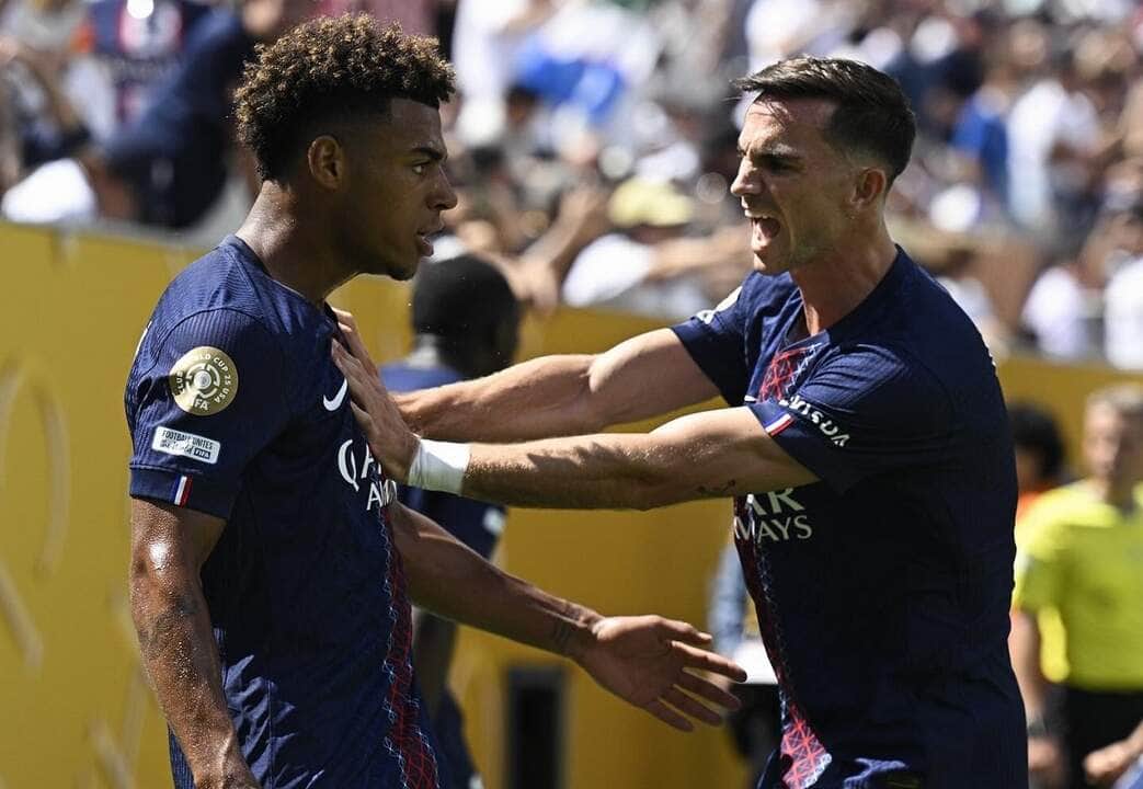 Jogadores do PSG festejam gol contra o Real. Imagem: PSG divulgação
