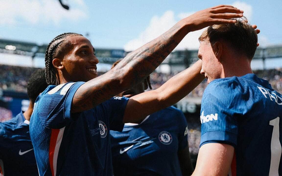Jogadores do Chelsea festejam gol contra o PSG. Imagem: Divulgação Chelsea