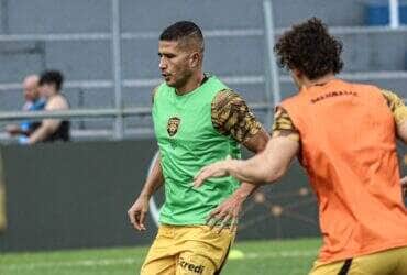 Amazonas x Paysandu: Saiba onde assistir, prováveis escalações e detalhes do confronto direto na Série B. Imagem: Divulgação Amazonas