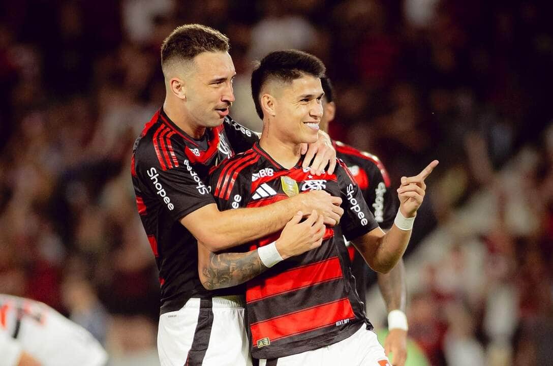 Santos x Flamengo: Onde assistir ao vivo, escalações e detalhes do confronto eletrizante na Vila Belmiro. Imagem: CR Flamengo