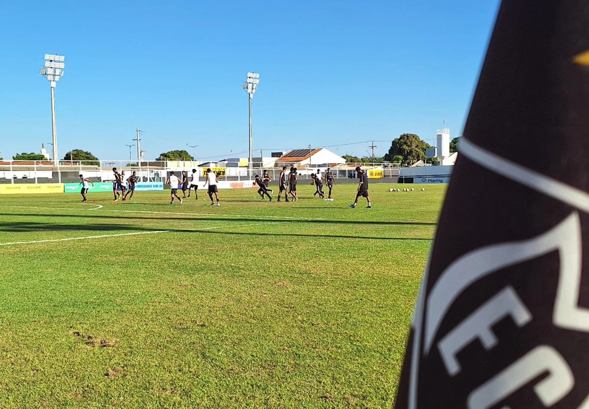 Mixto: após renovar com técnico, clube já mira 2026. Imagem: Divulgação Mixto Mixto: após renovar com técnico, clube já mira 2026. Imagem: Divulgação Mixto