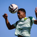 Criciúma x Cuiabá: Onde assistir ao vivo e detalhes do confronto decisivo pela Série B. Imagem: AssCom Dourado