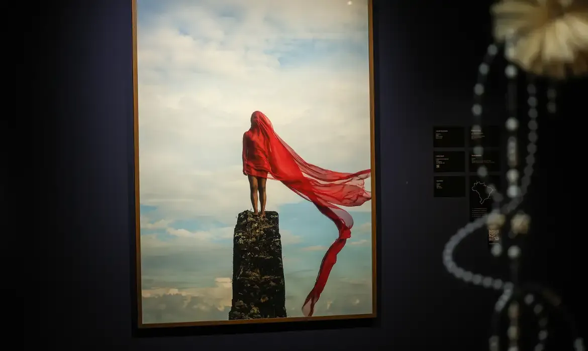Brasília (DF), 23/07/2025 - Exposição mirasawá alumbramento no 18º Festival Latinidades celebra protagonismo das mulheres negras até 31 de julho Foto: José Cruz/Agência Brasil