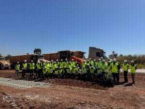 Durante visita técnica, representantes de associações e entidades do agronegócio, transporte e indústria acompanharam os trabalhos em andamento na BR-070 e destacaram o impacto positivo das obras no escoamento da produção e segurança viária