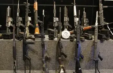 Polícia apreende arsenal e prende suspeitos em ofensiva contra crime