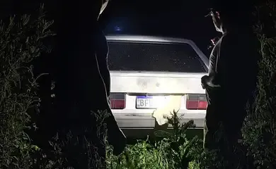 Tremembé (SP), 14/01/2025 - Polícia apreende carro usado em ataque a assentamento do MST em Tremembé. Foto: Polícia Civil SP/Divulgação