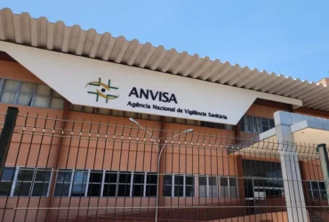 Brasília-DF, 10.11.2023, Fachada do Prédio da Agência de Vigilância Sanitária ANVISA, em Brasília. Foto: Rafa Neddermeyer/Agência Brasil