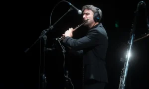 Flautista Victor Somma apresenta espetáculo inédito no programa Cena Musical