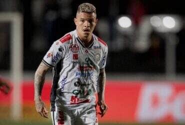 Operário-PR x Atlético-GO: onde assistir, prováveis escalações e o cenário da Série B. Imagem: @andreoito • OFEC