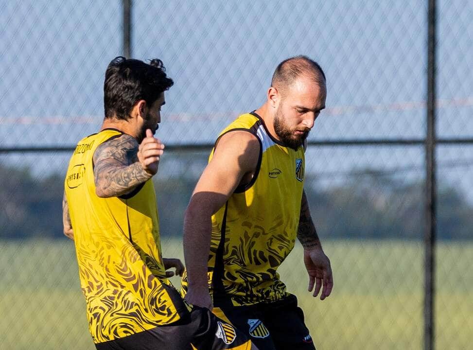 Novorizontino x Goiás: Onde assistir, escalações e o que esperar do confronto direto pela liderança da Série B. Imagem: @basso.photo Novorizontino