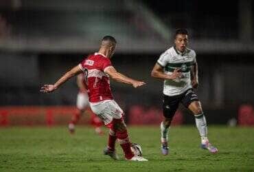 Lance de CRB x Coritiba. Imagem: @franciscocedrimfotografia1