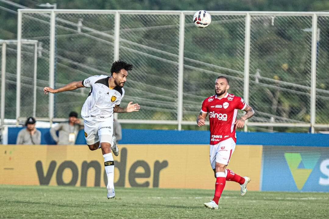 Amazonas x Athletico: Onde assistir, escalações e tudo sobre o confronto pela Série B. Imagem: @joaonormandoc AMFC