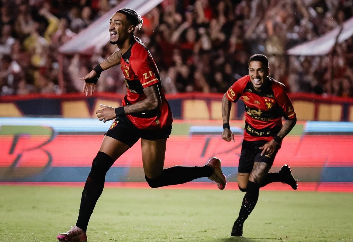 Sport x Bahia: Onde assistir AO VIVO, escalações e tudo sobre o duelo nordestino no Brasileirão Série A 2025. Imagem: @paulopaivafoto @sportrecife