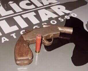 Caso inicialmente é tratado como acidente, mas Polícia Militar encaminha suspeito para prestar esclarecimentos sobre o disparo