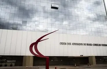 Ameaça obriga OAB-RJ a suspender atividades após alerta de bomba
