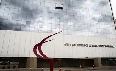 Ameaça obriga OAB-RJ a suspender atividades após alerta de bomba