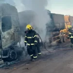 Incêndio em carreta mobiliza bombeiros na BR-163 em Sinop