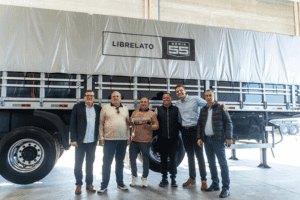 “Consórcio Nacional Librelato” entrega primeiro implemento da campanha “Estrada de Prêmios”