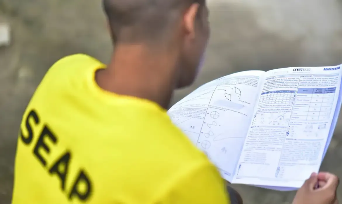 Encceja PPL 2025: prazo final para adesão das unidades prisionais termina hoje