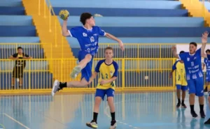 Estudantes disputam títulos estaduais nos Jogos Escolares