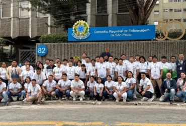 Estudantes indígenas na sede do Coren, em Sâo Paulo