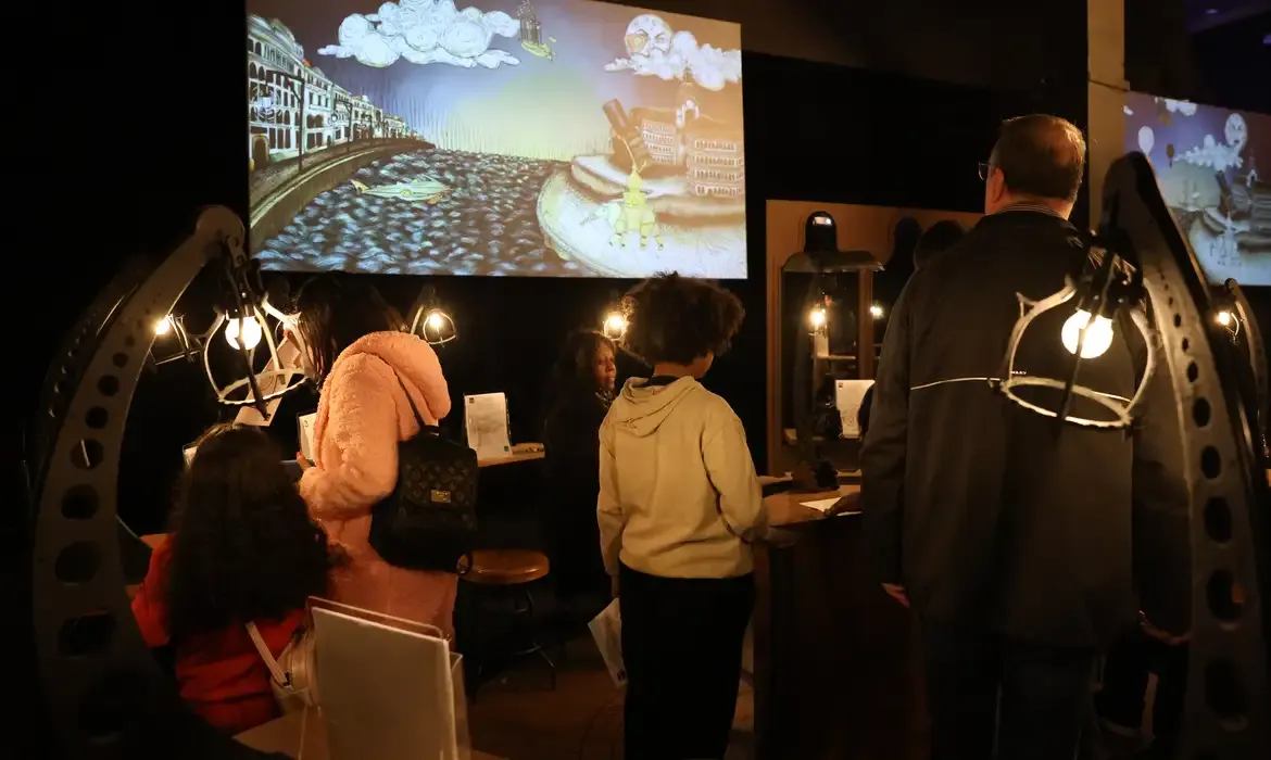 Exposição celebra legado de Verne com experiência imersiva em São Paulo