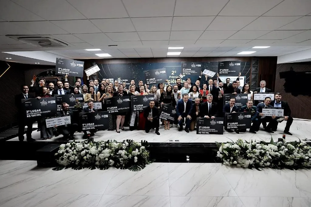 Governo de Mato Grosso reconhece eficiência com premiação a 56 servidores