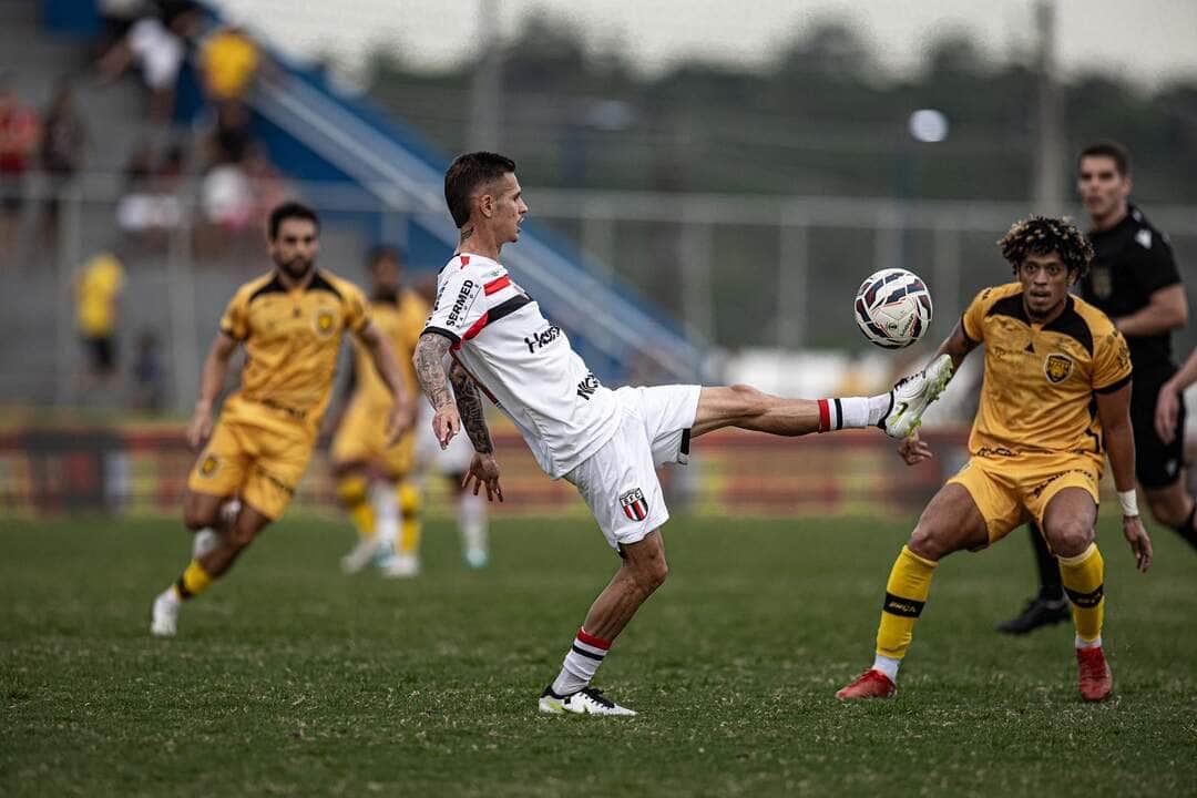 Botafogo-SP x Criciúma: Onde assistir, escalações e tudo sobre o duelo da Série B. Imagem: Laiza Balieiro/Agência Botafogo/Divulgação