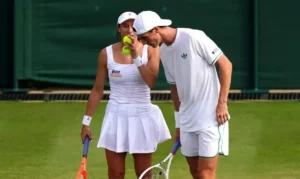 Luisa Stefani avança nas duplas femininas e mistas em Wimbledon