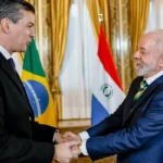 Lula discute espionagem com presidente do Paraguai durante cúpula