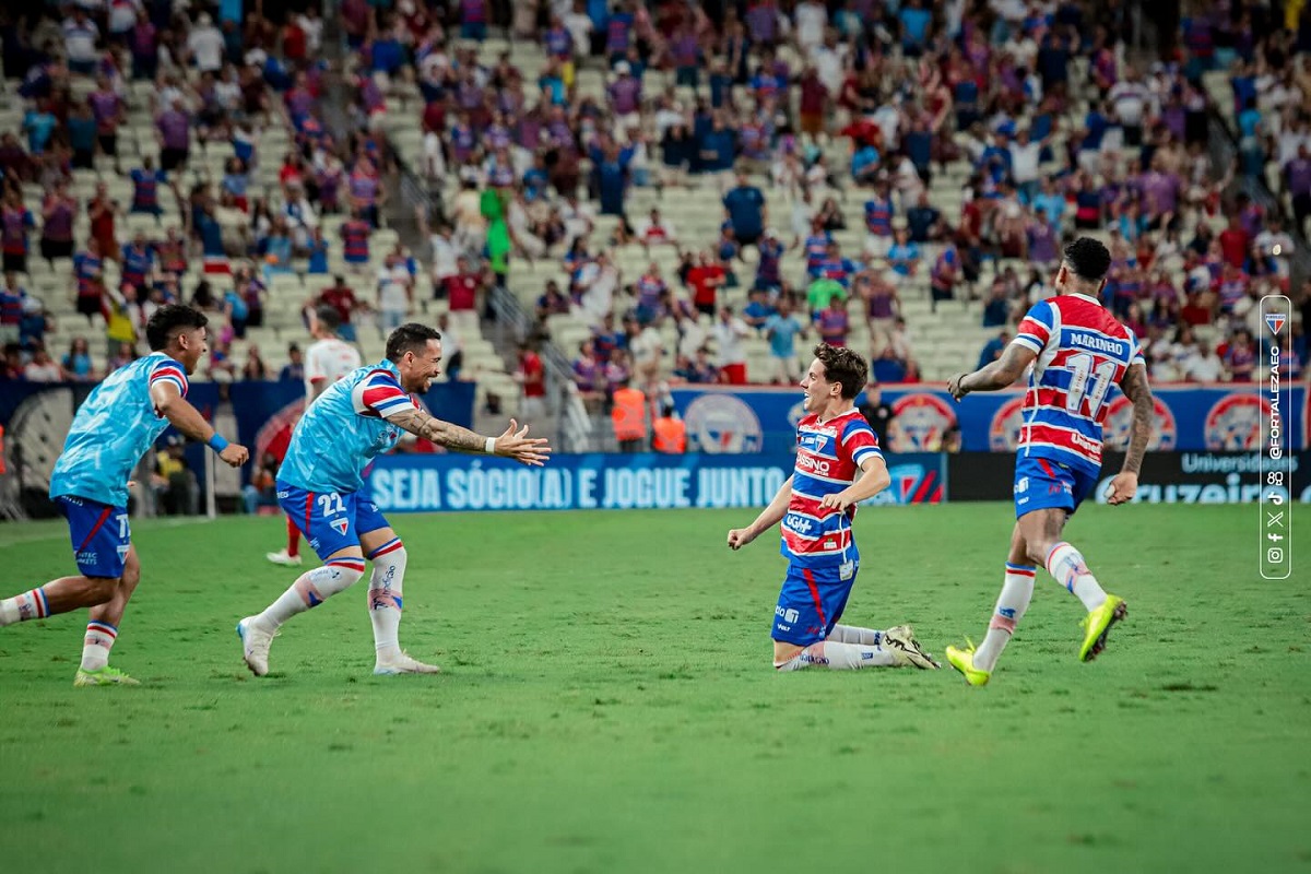 Grêmio x Fortaleza: Saiba onde assistir ao vivo e confira tudo sobre o duelo decisivo na Série A. Imagem: Mateus LotifFEC Grêmio x Fortaleza: Saiba onde assistir ao vivo e confira tudo sobre o duelo decisivo na Série A. Imagem: Mateus LotifFEC