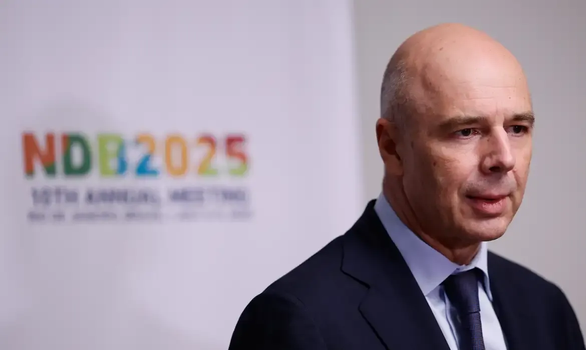 Rússia insiste em alternativa ao dólar mesmo sem consenso no Brics