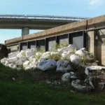 Nível do Guaíba recua e comportas são reabertas em Porto Alegre