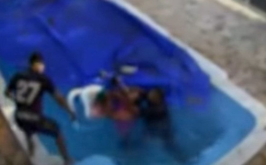 Pais pulam em piscina e salvam bebê de 7 meses