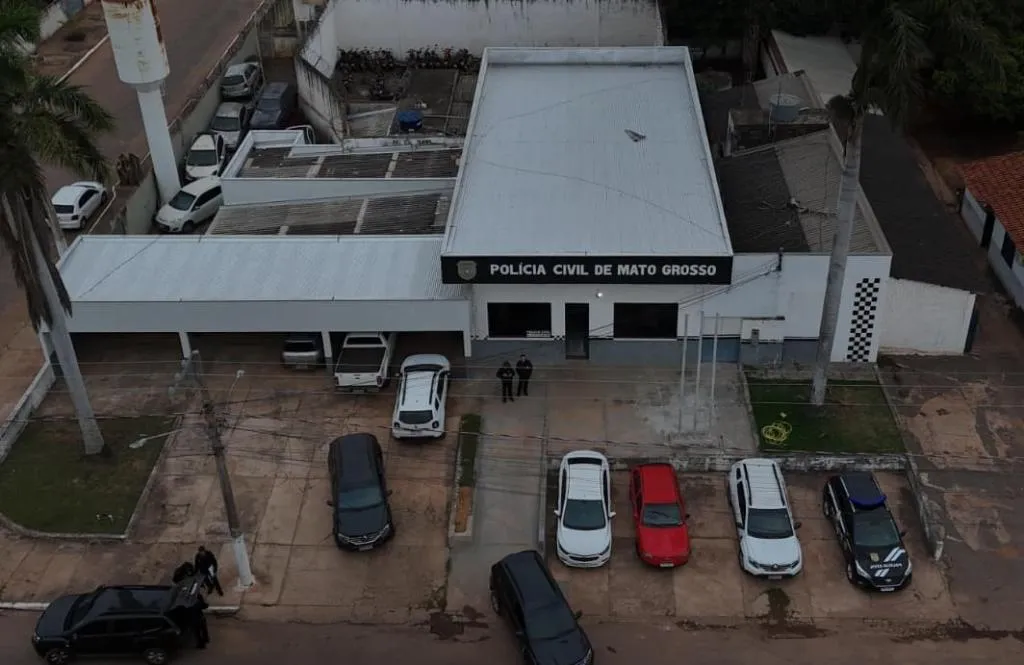 Polícia detém 10 suspeitos em operação contra facção