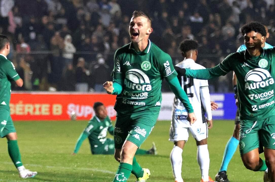 Chapecoense x Remo: Onde assistir, escalações e tudo sobre o confronto direto na Série B 2025. Imagem: Rafael Bressan ACF