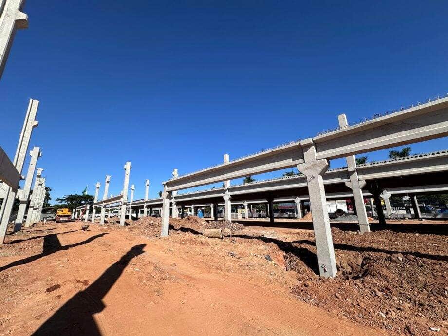 Reconstruindo o Shopping Popular de Cuiabá 