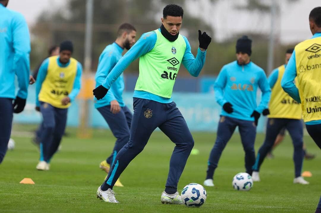 Alianza Lima x Grêmio: Onde assistir, escalações e tudo sobre o duelo decisivo pelos playoffs da Sul-Americana. Imagem: Rodrigo Fatturi Grêmio FBPA